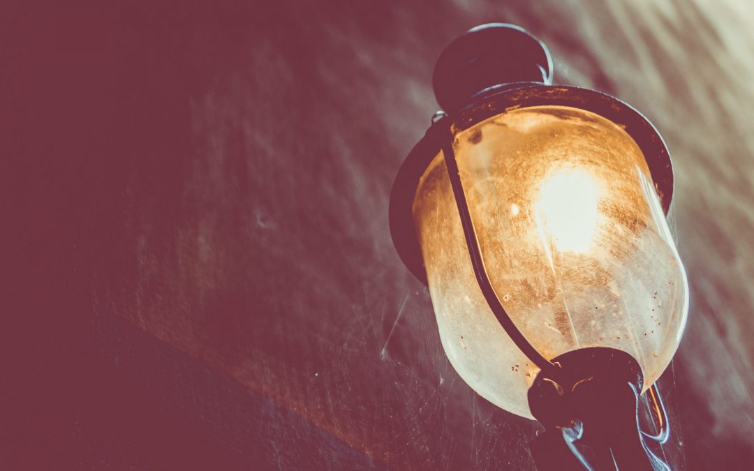 La luz perdura durante siglos